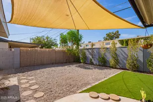 2040 W Hazelwood St, Phoenix, AZ 85015 - Photo 25