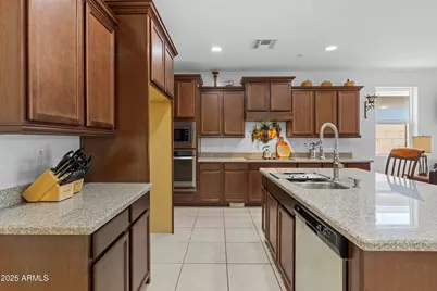 30855 N 138th Avenue, Peoria, AZ 85383 - Photo 7