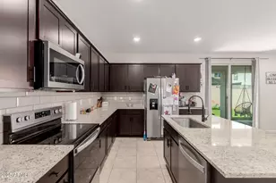 17486 W Via De Luna Dr, Surprise, AZ 85387 - Photo 11