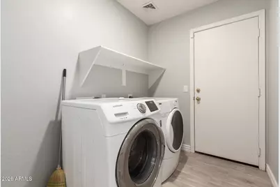 1614 E Vernoa Street, San Tan Valley, AZ 85140 - Photo 33