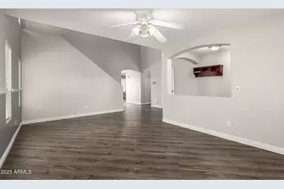 1614 E Vernoa Street, San Tan Valley, AZ 85140 - Photo 9