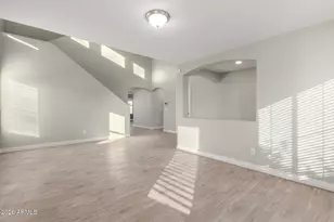 1614 E Vernoa St, San Tan Valley, AZ 85140 - Photo 5