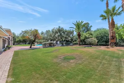 8712 N 68th Street, Paradise Valley, AZ 85253 - Photo 27