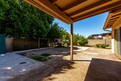 8618 N 43rd Drive, Glendale, AZ 85302 - Photo 29