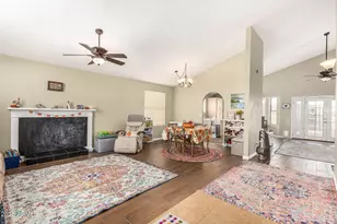 1007 N Palm St, Gilbert, AZ 85234 - Photo 9