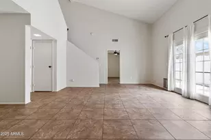 3201 N 38th St, Phoenix, AZ 85018 - Photo 9