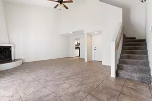 3201 N 38th St, Phoenix, AZ 85018 - Photo 11