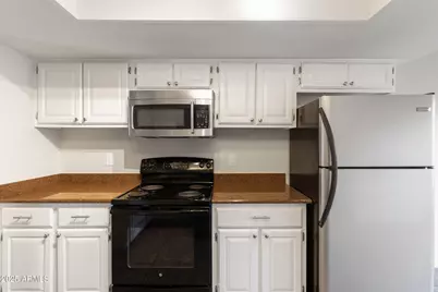 3201 N 38th Street #2, Phoenix, AZ 85018 - Photo 15