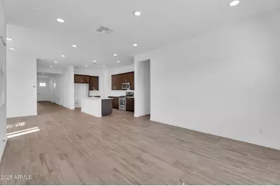 19027 W Sierra Street, Surprise, AZ 85388 - Photo 11