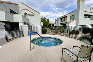 10055 E Mountainview Lake Dr, Scottsdale, AZ 85258 - Photo 31