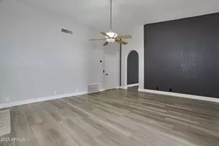 7126 W Columbine Dr, Peoria, AZ 85381 - Photo 13