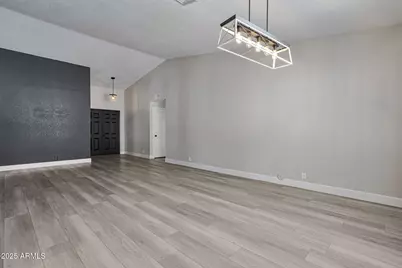 7126 W Columbine Drive, Peoria, AZ 85381 - Photo 7