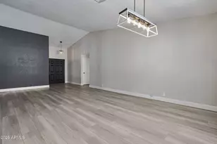 7126 W Columbine Dr, Peoria, AZ 85381 - Photo 7