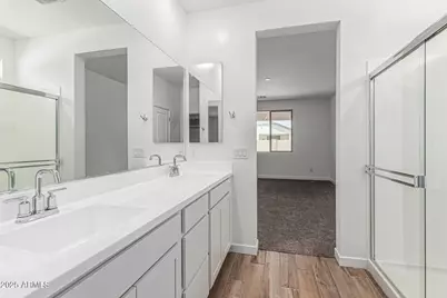 18348 W Villa Hermosa Lane, Surprise, AZ 85387 - Photo 15