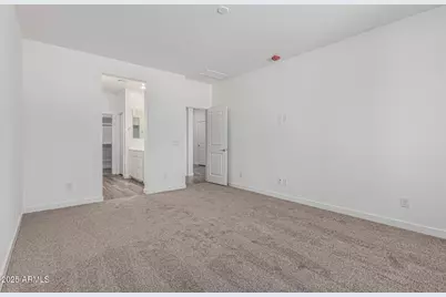 18348 W Villa Hermosa Lane, Surprise, AZ 85387 - Photo 13