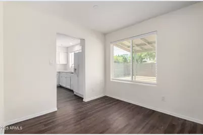 2205 E Garnet Avenue, Mesa, AZ 85204 - Photo 9