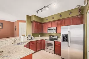 3330 S Gilbert Rd, Chandler, AZ 85286 - Photo 7