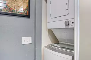 2035 S Elm St, Tempe, AZ 85282 - Photo 17