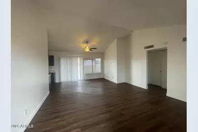 10614 N 72nd Avenue, Peoria, AZ 85345 - Photo 3