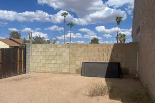 10614 N 72nd Ave, Peoria, AZ 85345 - Photo 17