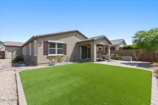 22521 E Twilight Dr, Queen Creek, AZ 85142 - Photo 9