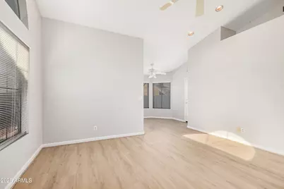 1706 E Fremont Road, Phoenix, AZ 85042 - Photo 9