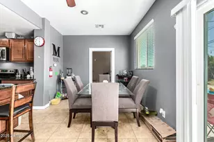 3801 W Wilshire Dr, Phoenix, AZ 85009 - Photo 9