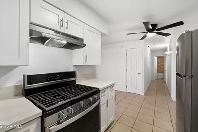 2343 E Pueblo -- #4, Phoenix, AZ 85040 - Photo 13