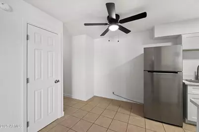 2343 E Pueblo -- #4, Phoenix, AZ 85040 - Photo 15