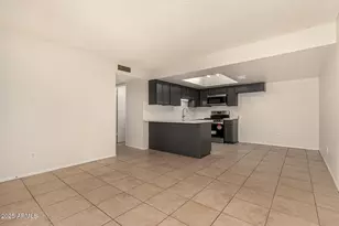 704 N 4th St, Avondale, AZ 85323 - Photo 5