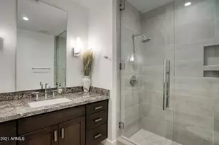 6166 N Scottsdale Rd, Paradise Valley, AZ 85253 - Photo 13