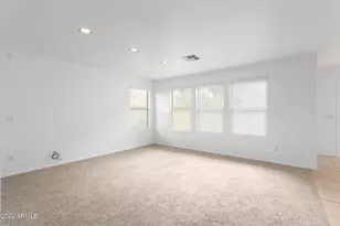 6475 W Freeway Ln, Glendale, AZ 85302 - Photo 9