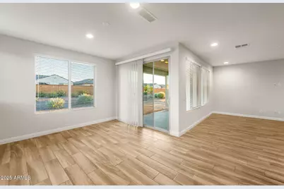 27057 W Melinda Lane, Buckeye, AZ 85396 - Photo 15