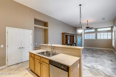 13648 E Shaw Butte Drive, Scottsdale, AZ 85259 - Photo 31