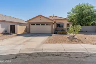 10226 N 93rd Dr, Peoria, AZ 85345 - Photo 1