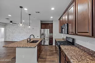 17881 W Silver Fox Way, Goodyear, AZ 85338 - Photo 25