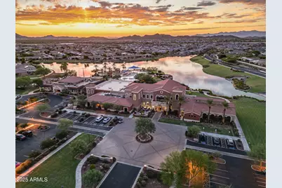17881 W Silver Fox Way, Goodyear, AZ 85338 - Photo 89