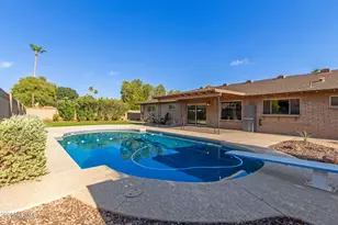 2070 E Manhatton Dr, Tempe, AZ 85282 - Photo 41