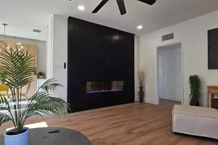 4234 N 2nd Dr, Phoenix, AZ 85013 - Photo 11