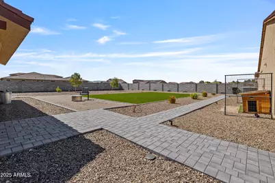 13531 W Tuckey Court, Glendale, AZ 85307 - Photo 9