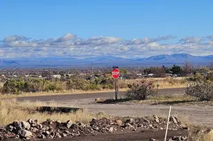 7210 S Hall Dr, Hereford, AZ 85615 - Photo 27