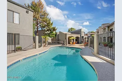 5750 N 59th Avenue #1A, Glendale, AZ 85301 - Photo 1