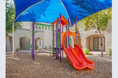 5750 N 59th Avenue #1B, Glendale, AZ 85301 - Photo 11