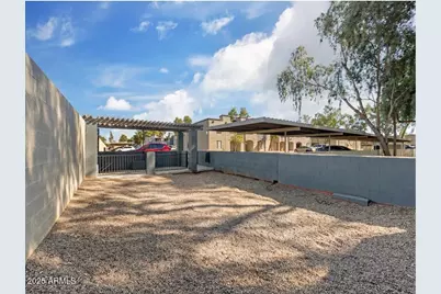5750 N 59th Avenue #2, Glendale, AZ 85301 - Photo 11