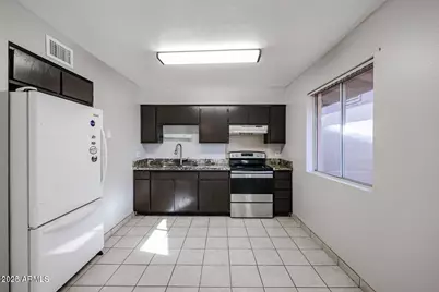 1752 E Virginia, Phoenix, AZ 85006 - Photo 1