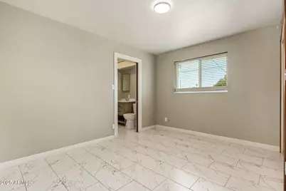 2917 W Diana Avenue, Phoenix, AZ 85051 - Photo 11