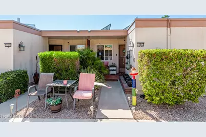 10917 W Coggins Drive, Sun City, AZ 85351 - Photo 1