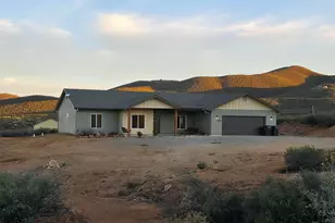 15963 Valentine Ln, Dewey, AZ 86327 - Photo 1