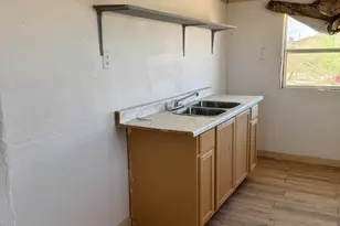 595 W Coolidge Ave, Coolidge, AZ 85128 - Photo 11