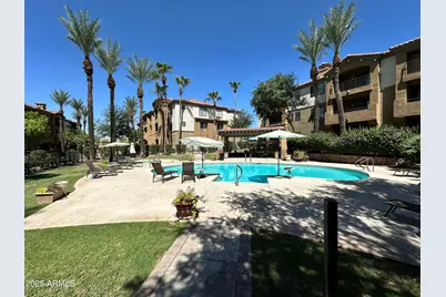 5302 E Van Buren Street #2013, Phoenix, AZ 85008 - Photo 23